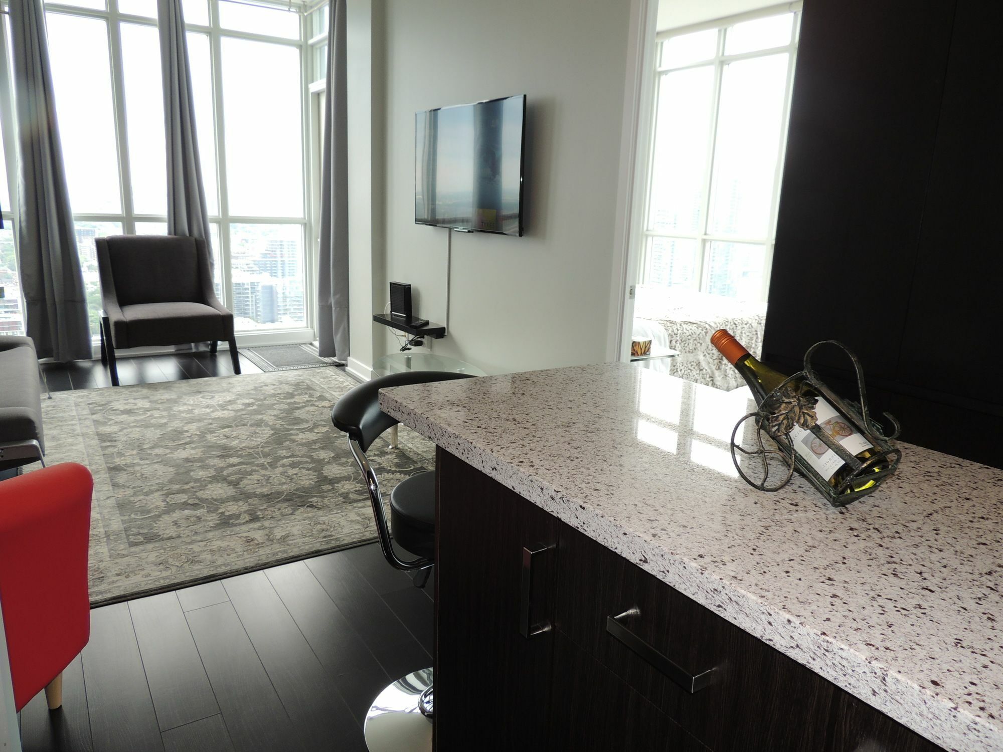 Tvhr - Luxury Condos In Heart Of Downtown Toronto Eksteriør bilde